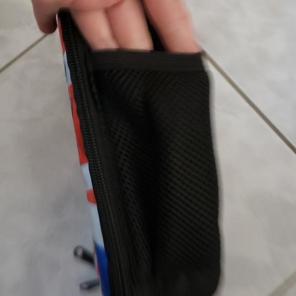 Cute Lunch Bag 9" x 7" x 3" - Picture 3 of 8